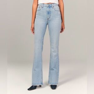 NEW Abercrombie & Fitch The Flare Ultra High Rise Jeans NWT Denim 27 4 Regular